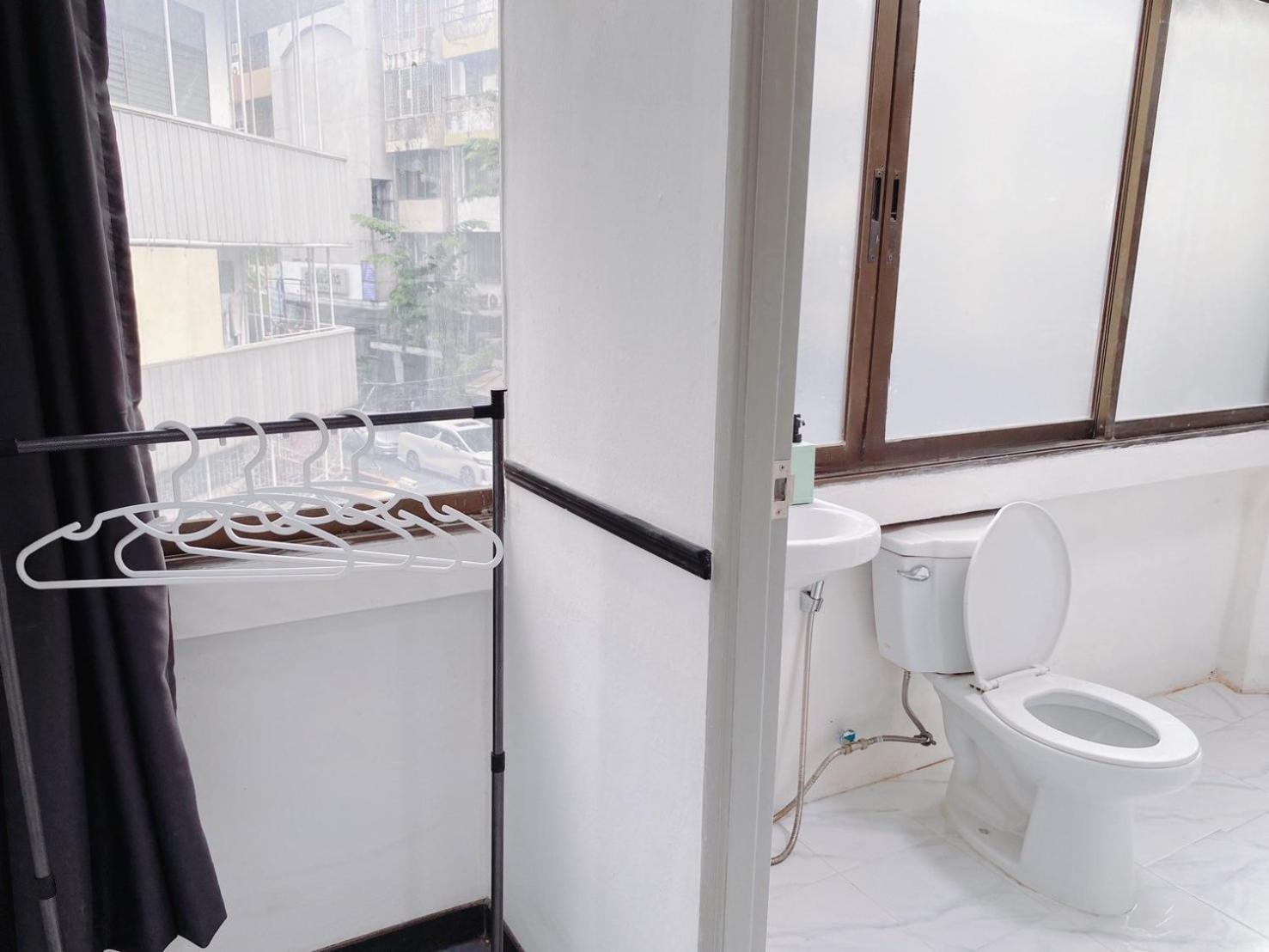 Go Inn Mrt Hua Lamphong Yaowarat 曼谷 外观 照片